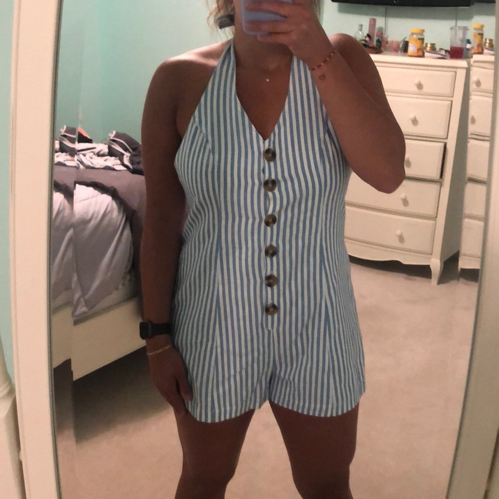 Romper - Picture 2 of 3
